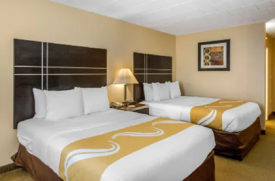 Quality Inn Ledgewood - Dover Отели в г. 