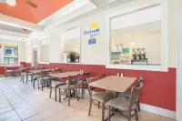 拉瑟格倫國王統治區戴斯飯店 多斯韋爾住宿飯店