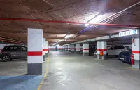Hotel Duque de Najera - parking