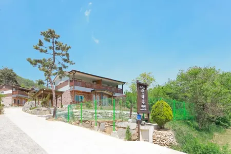 Yesan Sanmaru Pension