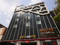 河南第 1 商務酒店 鄰近光州機場的酒店