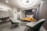 성남 HOTEL VINE(바인)