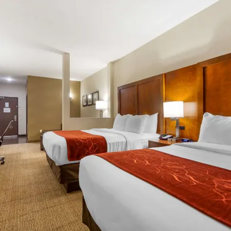 Comfort Suites