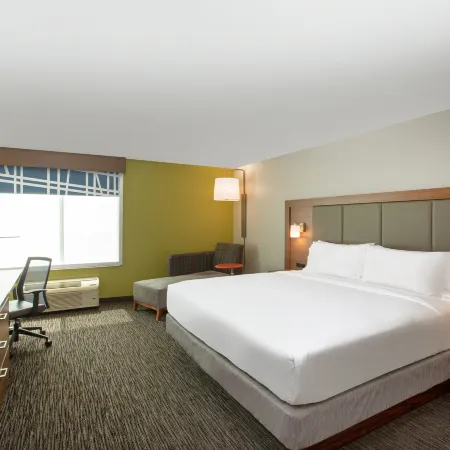 Holiday Inn Express & Suites COLUMBUS by IHG Hotels in Columbus