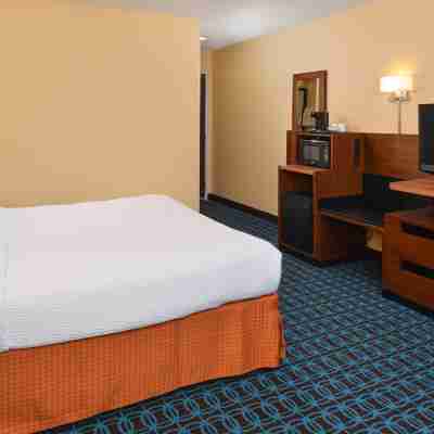 Fairfield Inn & Suites Jacksonville Orange Park Rooms