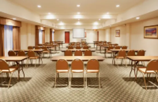 Holiday Inn Express & Suites KERRVILLE by IHG