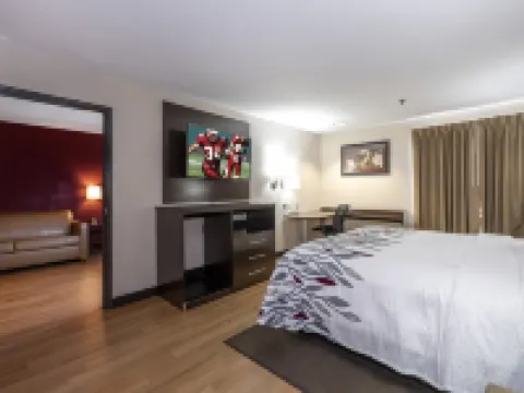 レッド ルーフ イン & スイーツ ドーバー ダウンタウン ドーバーのホテル