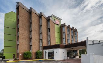 Red Roof Inn & Suites Macon