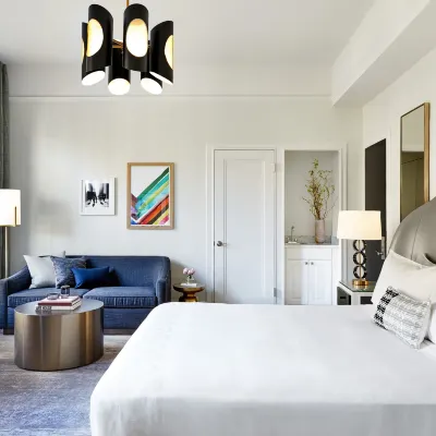 Galleria Park Hotel Hotels near Embarcadero Plaza