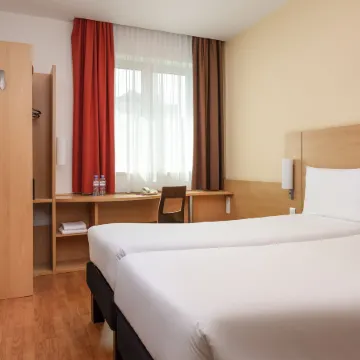 Ibis Москва Центр Бахрушина (Ибис Бахрушина) Отели рядом с достопримечательностью «Красная Площадь»