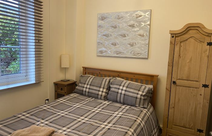 3 Bedroom Riverside House St Neots Marina Area