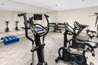 Exe Isla Cartuja - Gym