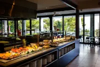 Waterman Svpetrvs Resort - All Inclusive - Breakfast