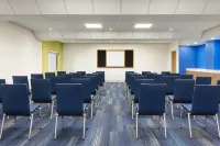 Holiday Inn Express & Suites Mission-Mcallen Area