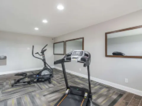 Quality Inn Hotels in Pulaski