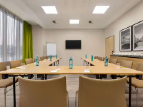 Super 8 by Wyndham Chemnitz ケムニッツのホテル