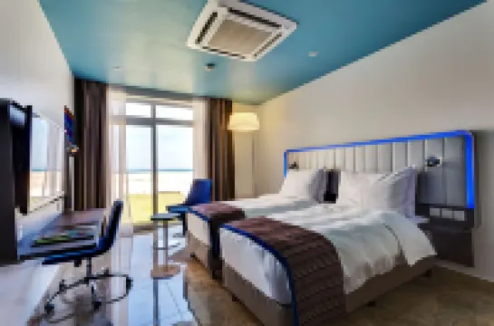 Park Inn by Radisson Hotel and Residence Duqm