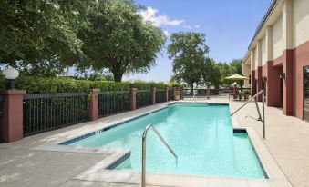 Baymont by Wyndham Lewisville