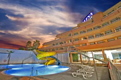 Advise Hotels Reina Hotels in der Nähe von Restaurant El Gnomo Feliz