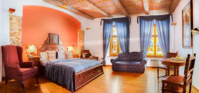 The King Charles Hotels near Sousoší Tychona Brahe a Johanna Keplera