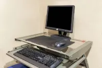 Super 8 by Wyndham Franklin/Middletown Area Hotels in Franklin