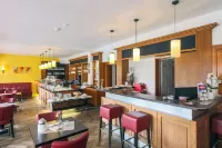 Hotel Kleiner Markt Отели в г. Саарлуис