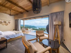 Laloon Luxury Suites - Adults Only