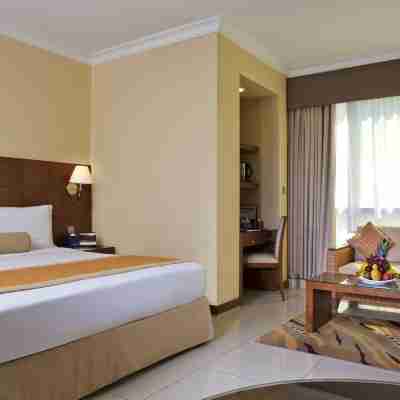 KIN Plaza Arjaan Rooms