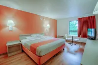 Motel 6 Albany, NY