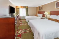 Howard Johnson by Wyndham Pasadena Các khách sạn ở Altadena