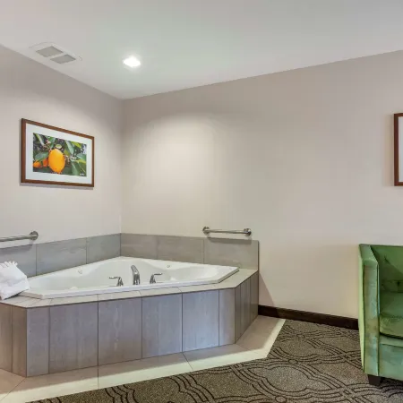 Best Western Premier Pasco Inn  Suites