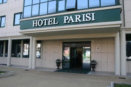 帕裏西酒店