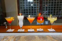 The Heron by Sarovar Portico India - bar