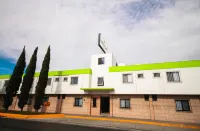 Hotel Arboledas Industrial Hotels in der Nähe von DisplayArt - Stands - Stands en Guadalajara - Stands en México
