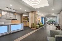 Holiday Inn Express & Suites Greenville-Downtown Hotels in Travelers Rest