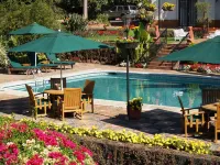 Hotel Mansión del Cupatitzio - piscina
