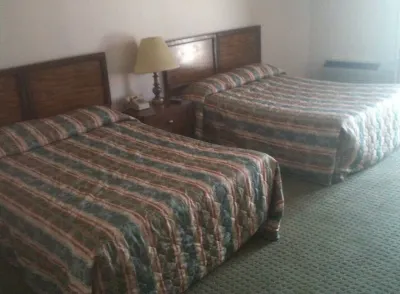 Chateau Royale Inn Hotel a Lyons