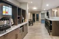 Quality Inn Centre-Ville - Frühstück