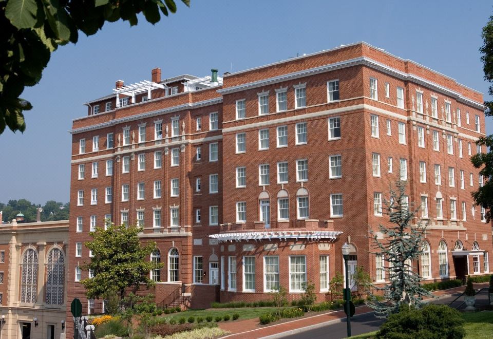 hotel overview picture