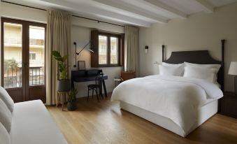 The Storyteller Boutique House - Housity