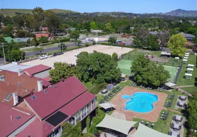 Alzburg Resort Các khách sạn ở Mansfield