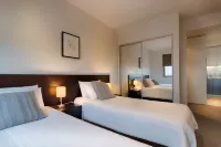 Caroline Serviced Apartments Brighton Hotels in Sandringham