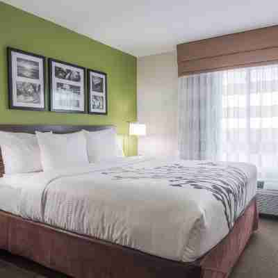 Sleep Inn & Suites Rooms