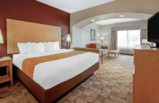 La Quinta Inn & Suites by Wyndham Tucumcari
