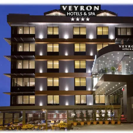 Veyron Hotels & Spa Отели рядом с достопримечательностью «Парк Бебек»