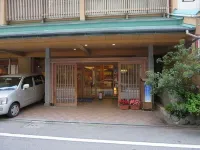 Subaru Inn Yoshino Hotels near Kitagawa Park