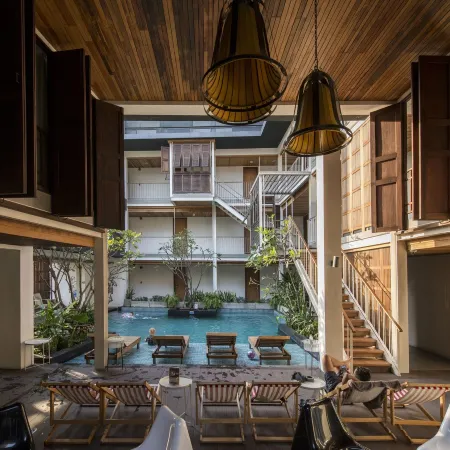 Nanda Heritage Hotel Отели рядом с достопримечательностью «Армия Таиланд»