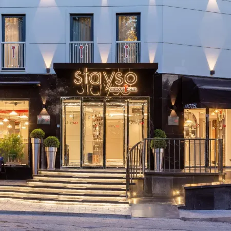 Stayso The House Hotel Отели рядом с достопримечательностью «Холм Пьер Лоти»