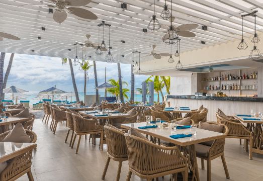 3. 헤난 프라임 비..