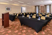 هيلتون جاردن إن دالاس/أديسون